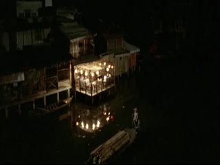 日韩淫荡片断-加长版免费手机观看